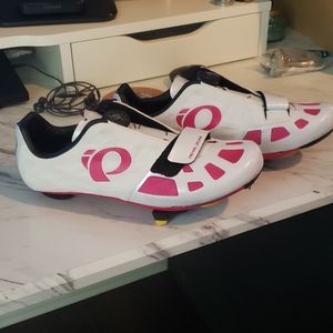 Womens Pearl Izumi Cycling Shoes